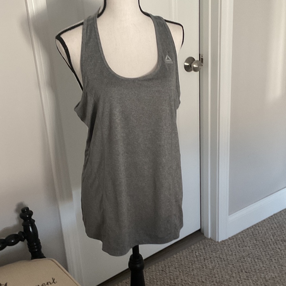 2 tops -Athletic tank & bra top combo